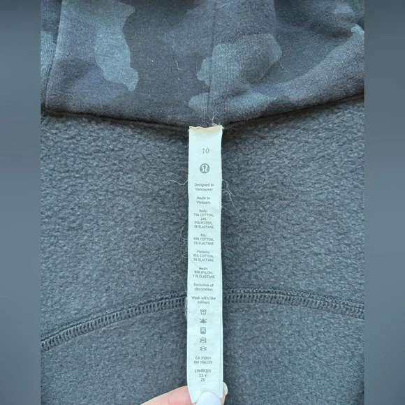 Lululemon Athletica gray and black camouflage scuba full zip hoodie - Picture 4 of 4